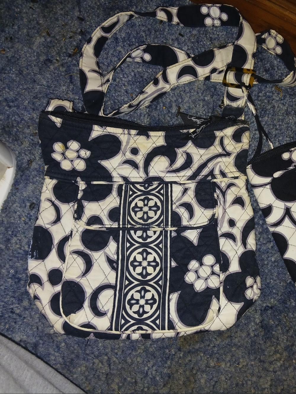 VERA BRADLEY Crossbody Bag With Matching Wallet- Black & White
